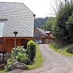 Living Timeless - Haldenhof, Design Retreat Im Schwarzwald شاليه *