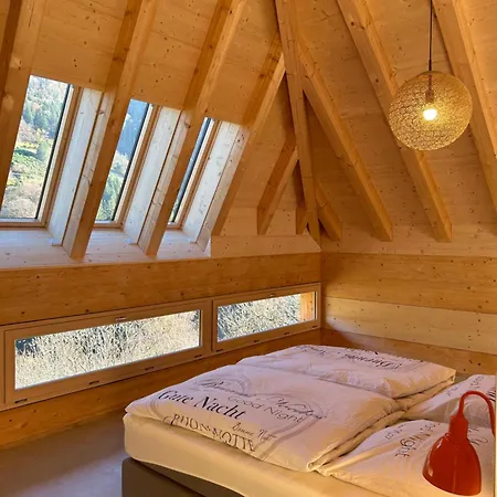 Living Timeless- Haldenhof Loft, Luxus Schwarzwald-retreat Mit Sauna Fuer Bis Zu 12 Personen Chalet *