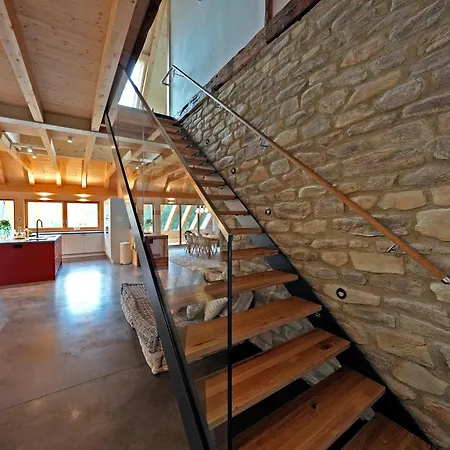 Living Timeless- Haldenhof Loft, Luxus Schwarzwald-retreat Mit Sauna Fuer Bis Zu 12 Personen * Simonswald