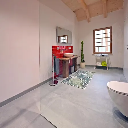 Chalet Living Timeless- Haldenhof Loft, Luxus Schwarzwald-retreat Mit Sauna Fuer Bis Zu 12 Personen
