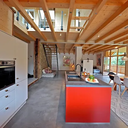 Chalet Living Timeless- Haldenhof Loft, Luxus Schwarzwald-retreat Mit Sauna Fuer Bis Zu 12 Personen