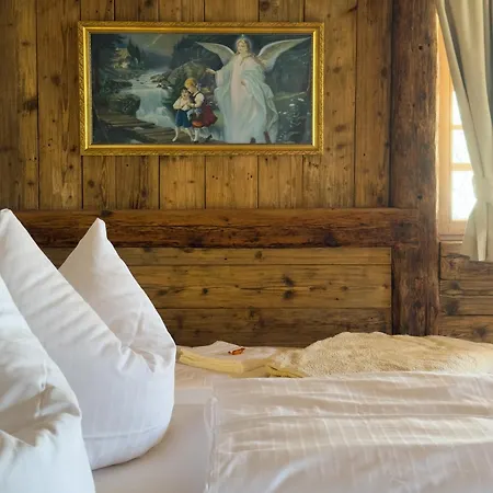 Haldenhof, Design Retreat Im Schwarzwald By Living Timeless